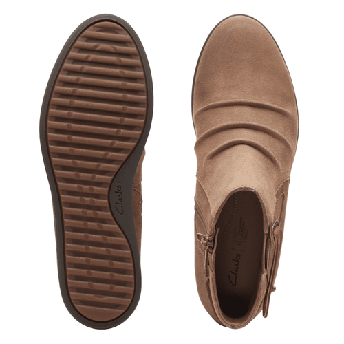 Women's Clarks Tamzen Mid - Tan Waxy Suede