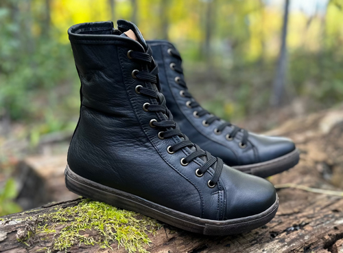 Women's Andrea Conti Heidi in Schwarz/Brandy