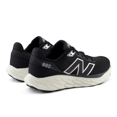 Men’s New Balance Fresh Foam X 880v14 – Black/Sea Salt/Silver Metallic