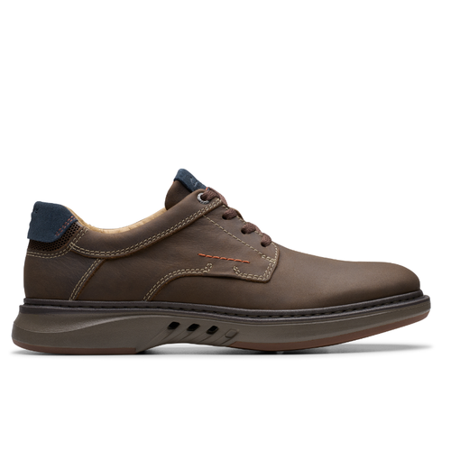 Men's Clarks Un Briley Pace - Brown Nubuck