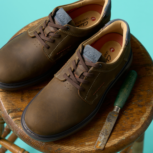 Men's Clarks Un Briley Pave in Brown Nubuck