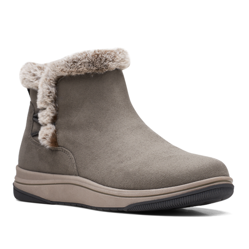 Women's Clarks Breeze Fur - Dark Olive