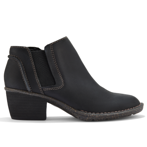 Women's Clarks Kastela Lo - Black Leather