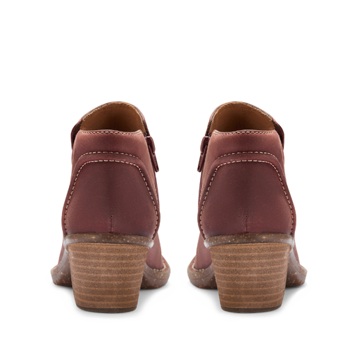 Women's Clarks Kastela Lo - Chestnut Leather