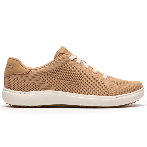 Women's Clarks Nalle Walk - Beige
