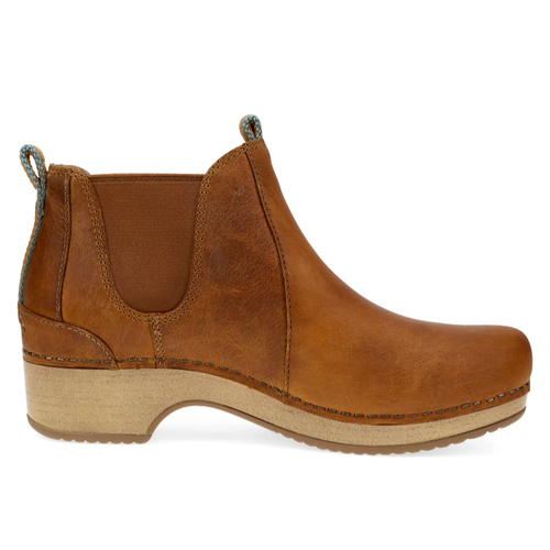 Women’s Dansko Becka – Tan Oiled