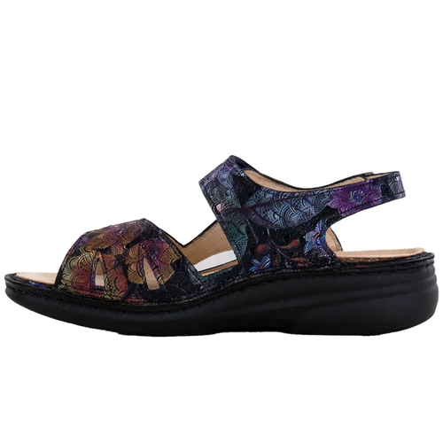 Women’s Finn Comfort Barbuda – Dark Blue Irpino