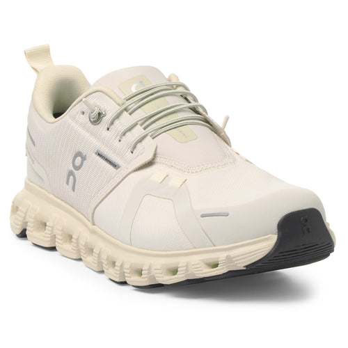 Women's On Cloud 6 Waterproof - Pearl/Cream