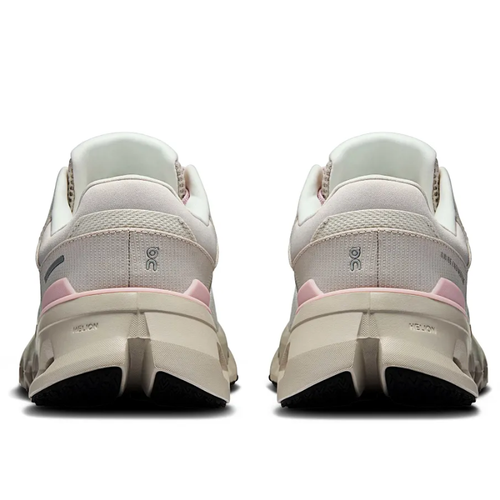 Women’s On Cloudrunner 2 – Silver/Mauve
