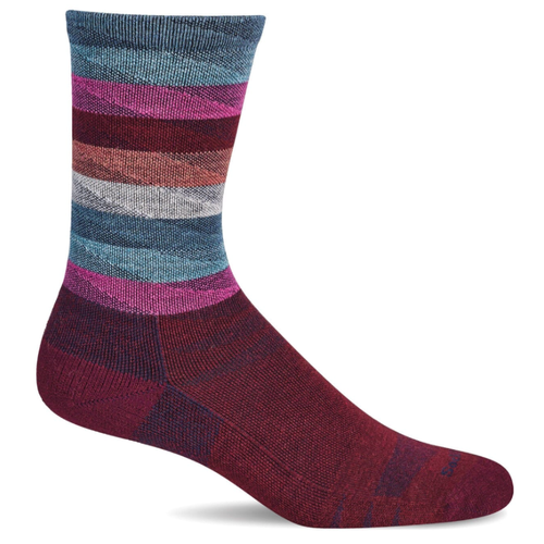 Women's Sockwell Peaks Moderate Graduated Compression Socks - Cranberry