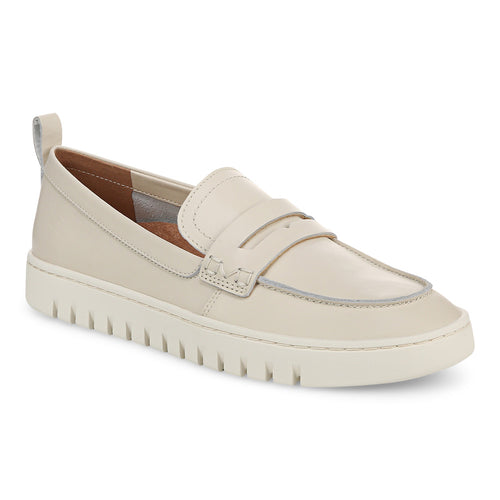 Women’s Vionic Uptown Loafer – Cream