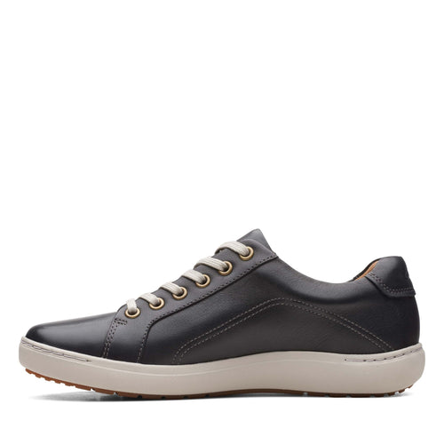 Women's Clarks Nalle Lace - Black Leather
