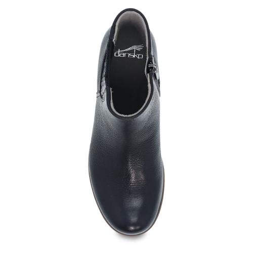 Women’s Dansko Daisie Waterproof – Black Tumbled