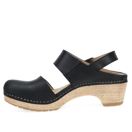 Women’s Dansko Lucia – Black Oiled Pull Up