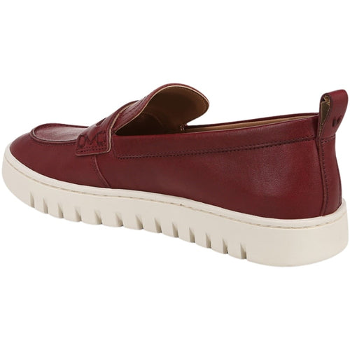 Women’s Vionic Uptown Loafer – Syrah