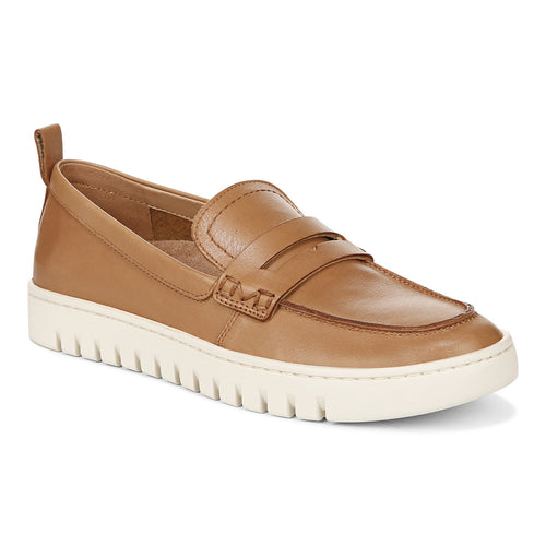 Women’s Vionic Uptown Loafer – Camel Leather
