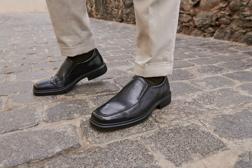 Men's ECCO Helsinki 2.0 Apron Toe in Black