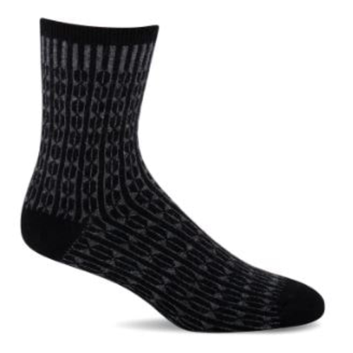 Women's Sockwell Baby Cable Essential Comfort Crew Socks - Black