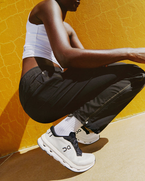 Women's On Cloudzone in Ice/Black