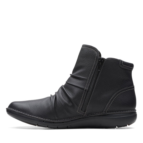 Women's Clarks Un Loop Top - Black Leather
