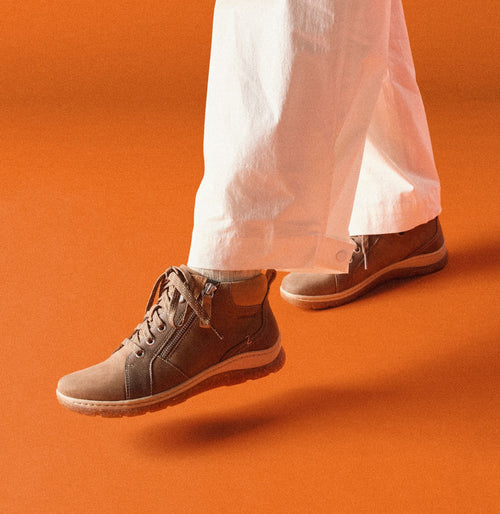 Women's Clarks Orlene Top - Dark Sand Nubuck