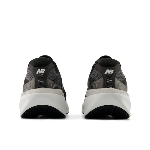 Men’s New Balance Fresh Foam X 860v15 – Black/NB 103 White