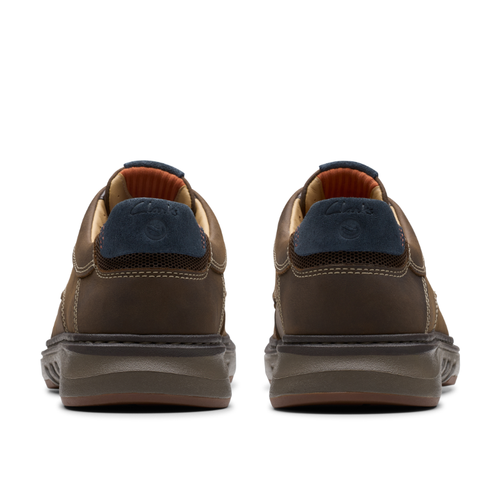 Men's Clarks Un Briley Pace - Brown Nubuck