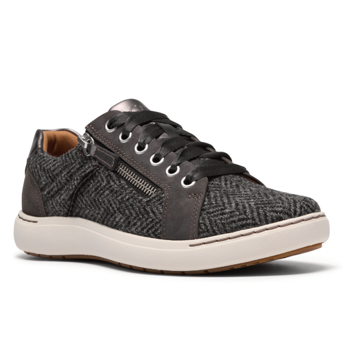 Women's Clarks Nalle Zen - Dark Grey Interest