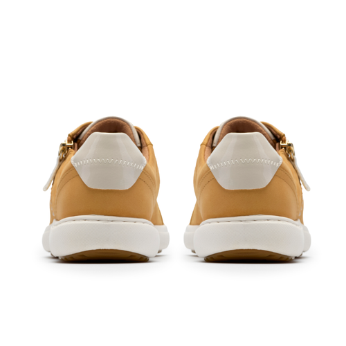 Women's Clarks Nalle Zen - Yellow Nubuck