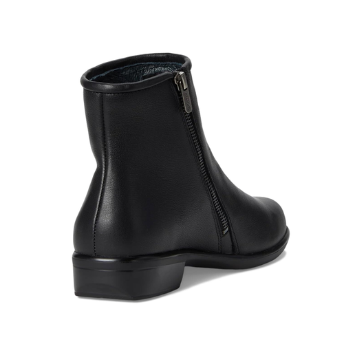 Women's Naot Norther - Black Water Resistant Leather