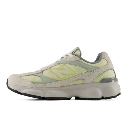 Women's New Balance 603 - Pistachio Butter