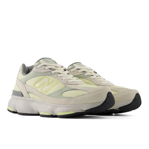 Women's New Balance 603 - Pistachio Butter