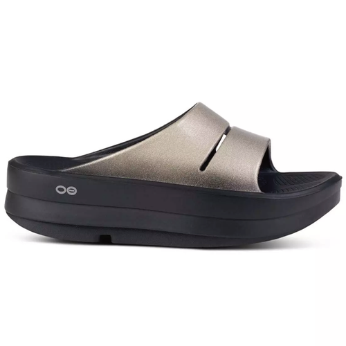 Women's OOFOS OOmega OOahh Luxe Slide - Latte