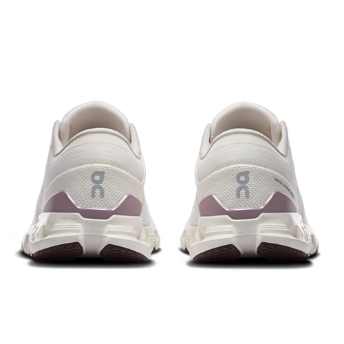 Women’s On Cloud X 4 – Ivory/Heron
