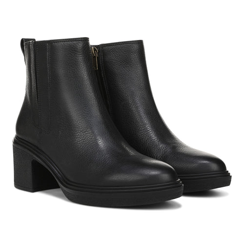 Women's Vionic Savannah - Black Leather