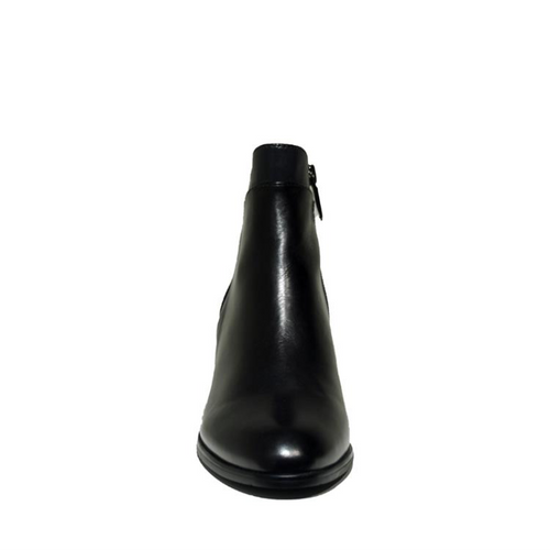 Women’s Regarde Le Ciel Sonia 137 – Black