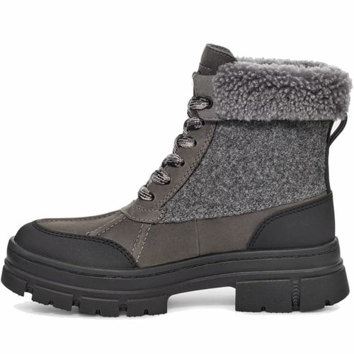 Women’s UGG Ashton Addie Tipped Boot – Charcoal