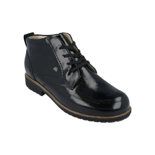 Women’s Finn Comfort Cranston – Black Patent