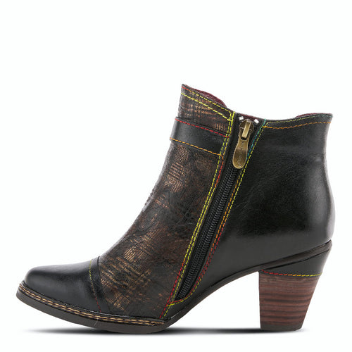 Women's L'Artiste Captivate - Black Multi