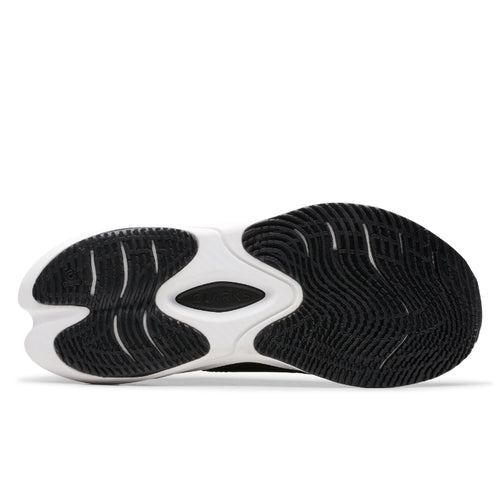 Women's Clarks Pace - Black/White