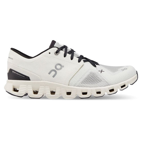 Women’s On Cloud X 3 – White/Black